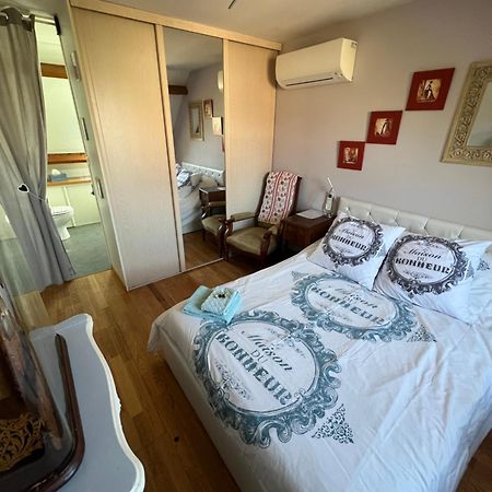 La Maison Du Bonheur Saintry-sur-Seine Buitenkant foto