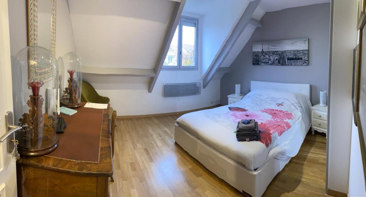 La Maison Du Bonheur Saintry-sur-Seine Buitenkant foto