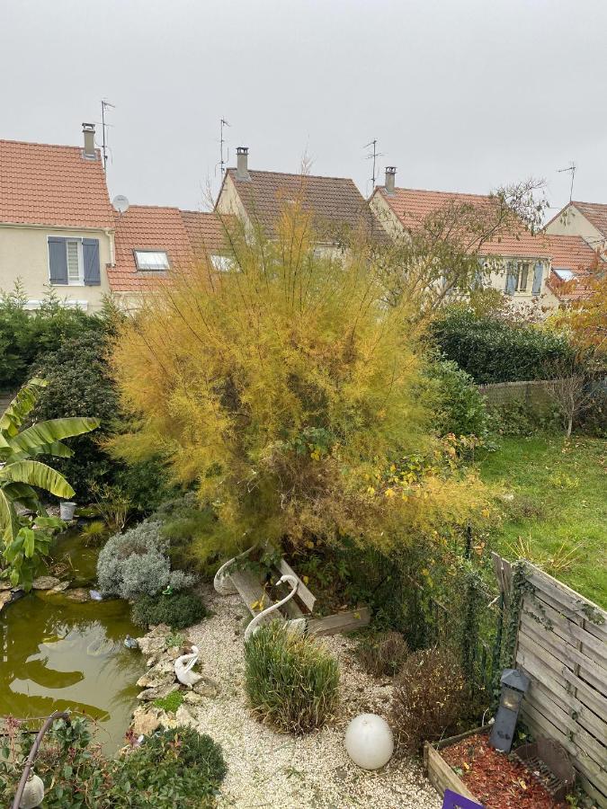 La Maison Du Bonheur Saintry-sur-Seine Buitenkant foto